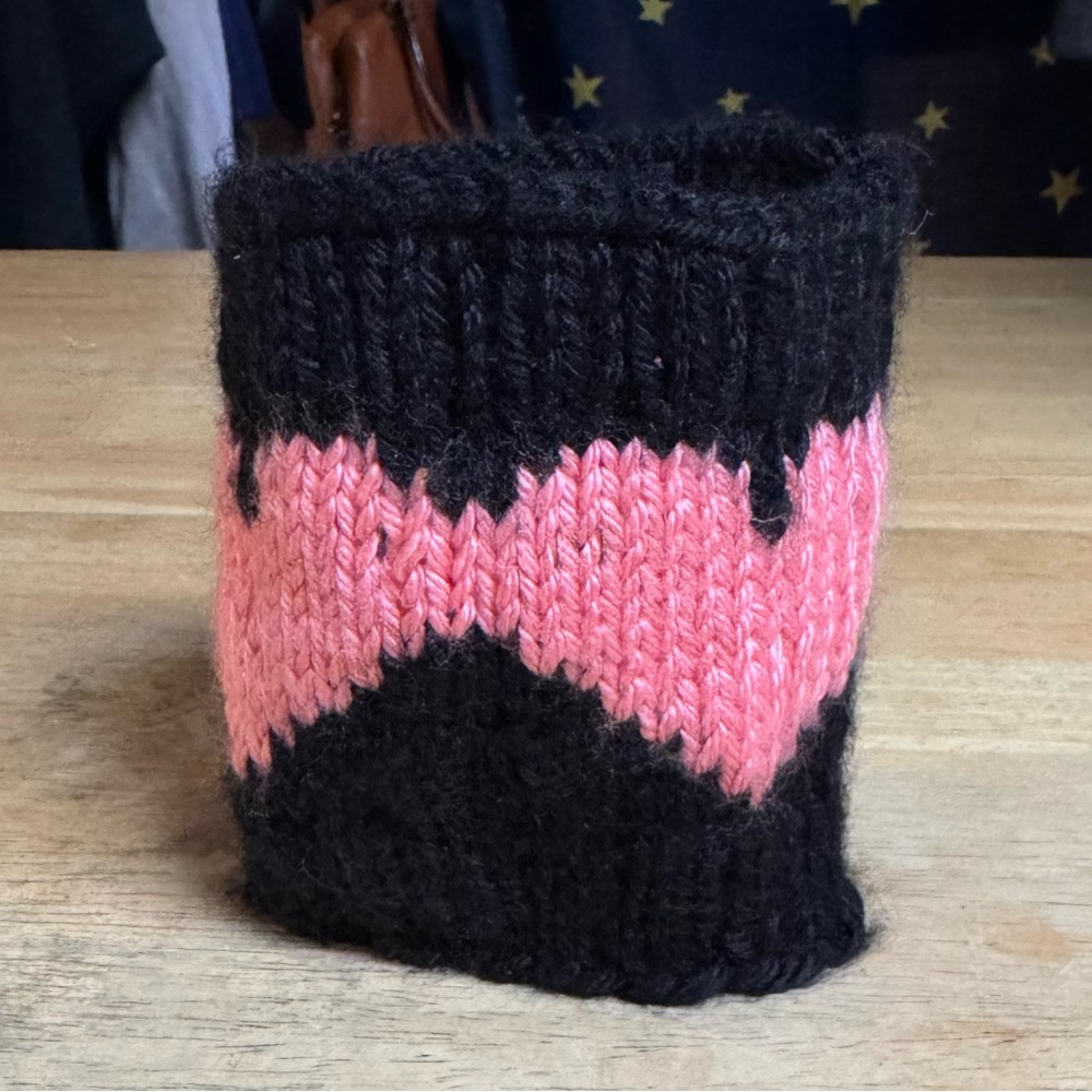 Black and Pink Heart Knit Coffee Cozy